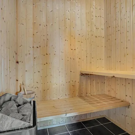 Awesome In With Sauna Nyaraló *